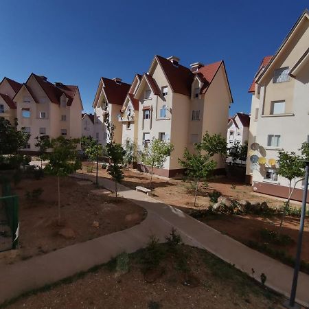 Bel Appartement A Ifrane Ifrane  Eksteriør billede